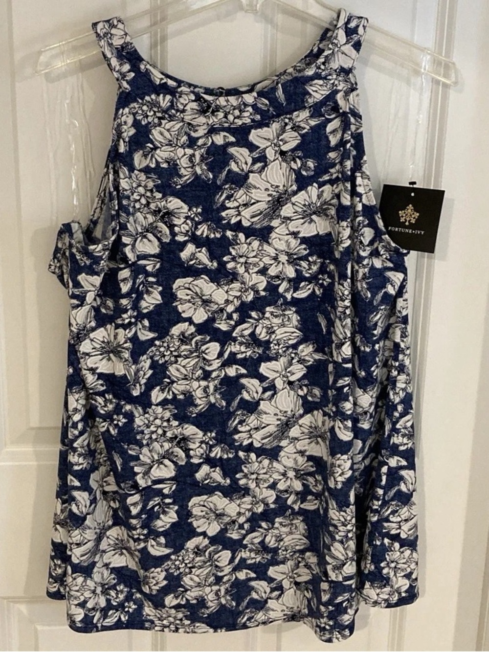 Fortune + Ivy Blue Floral Cold-Shoulder Tank Top